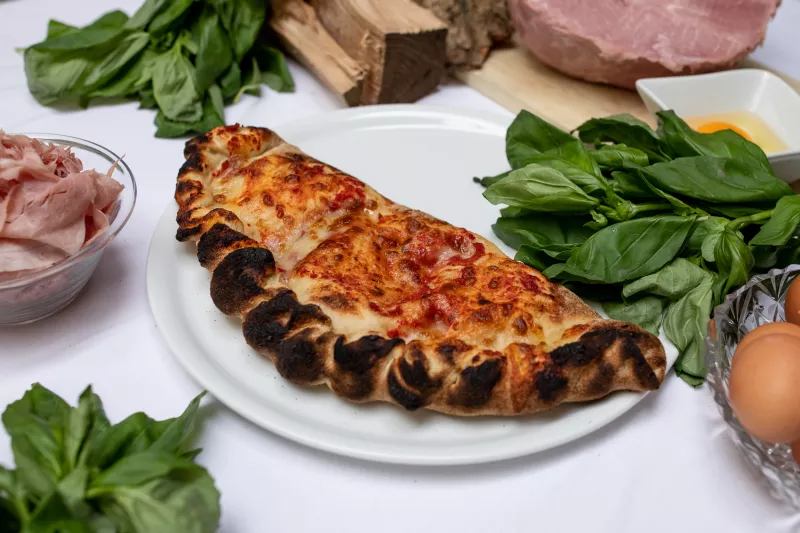 Walex Pizza Calzone 