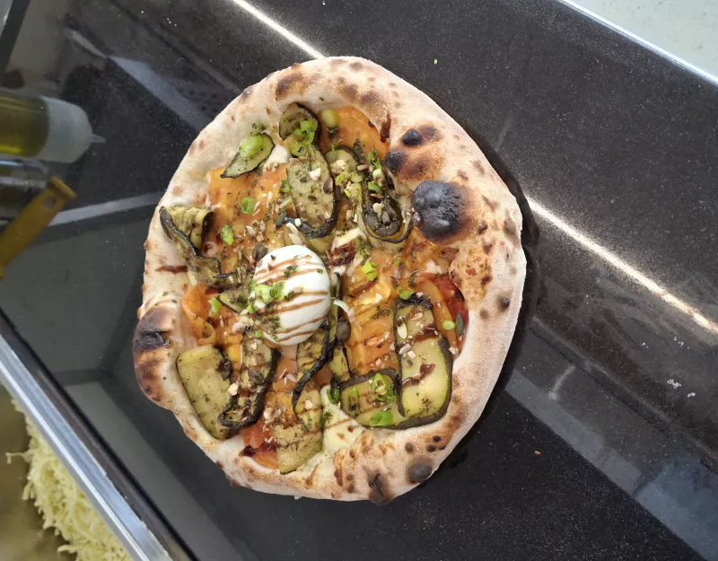 Walex Pizza burato